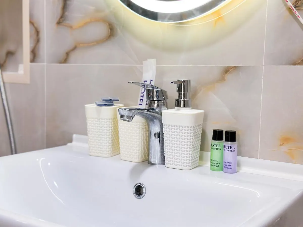 Grand Turan Luxe 1 Bedroom 2 Этаж Nur-Sultan  Apartment